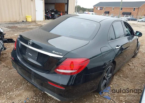 2019 Mercedes-Benz E 450 4Matic z USA, uszkodzony, nr VIN WDDZF6JB2KA579102